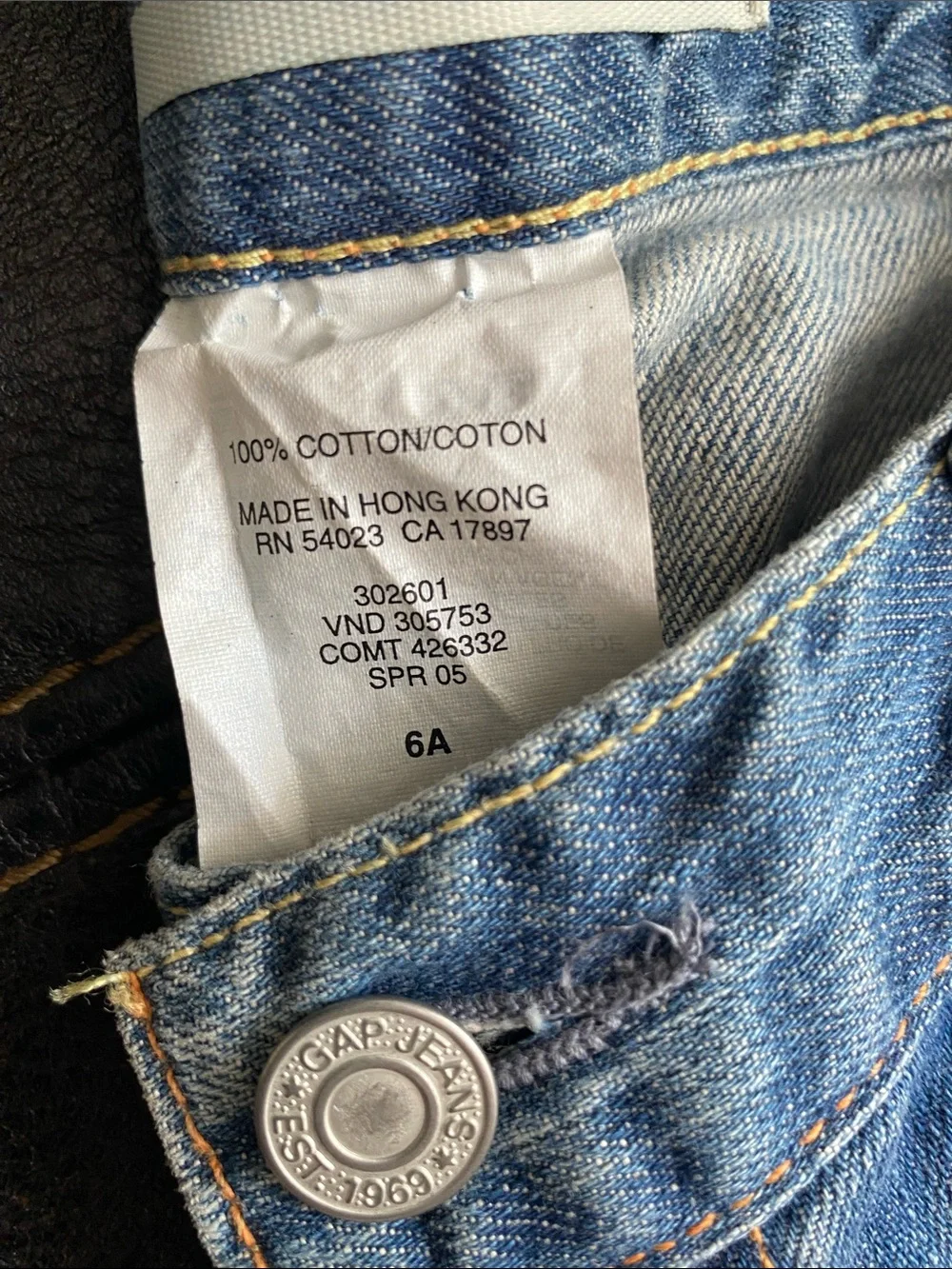 GAP Light Wash Ankle Crop Jeans